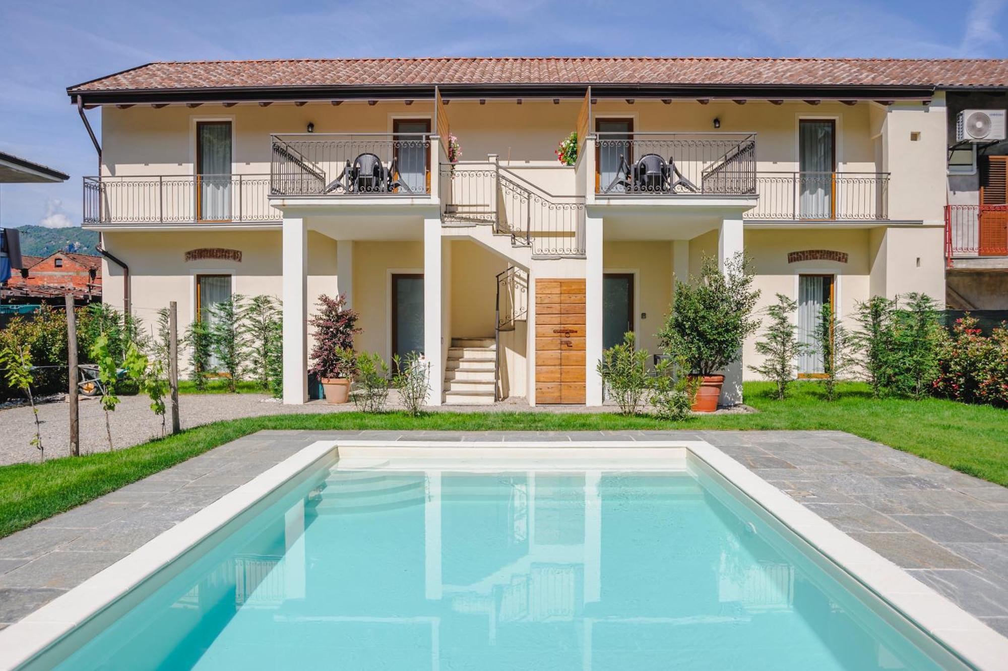 Le Casette Di Orta Apartments Орта-Сан-Джулио Экстерьер фото