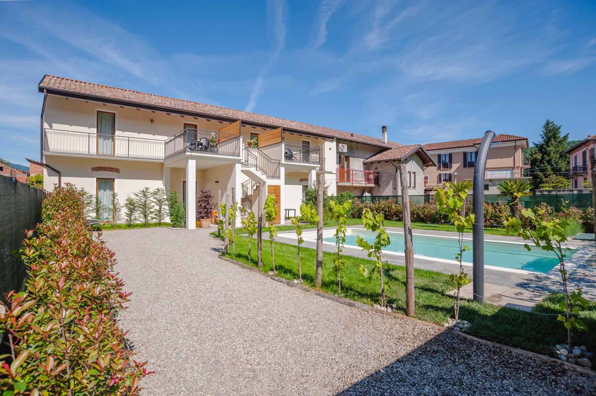 Le Casette Di Orta Apartments Орта-Сан-Джулио Экстерьер фото