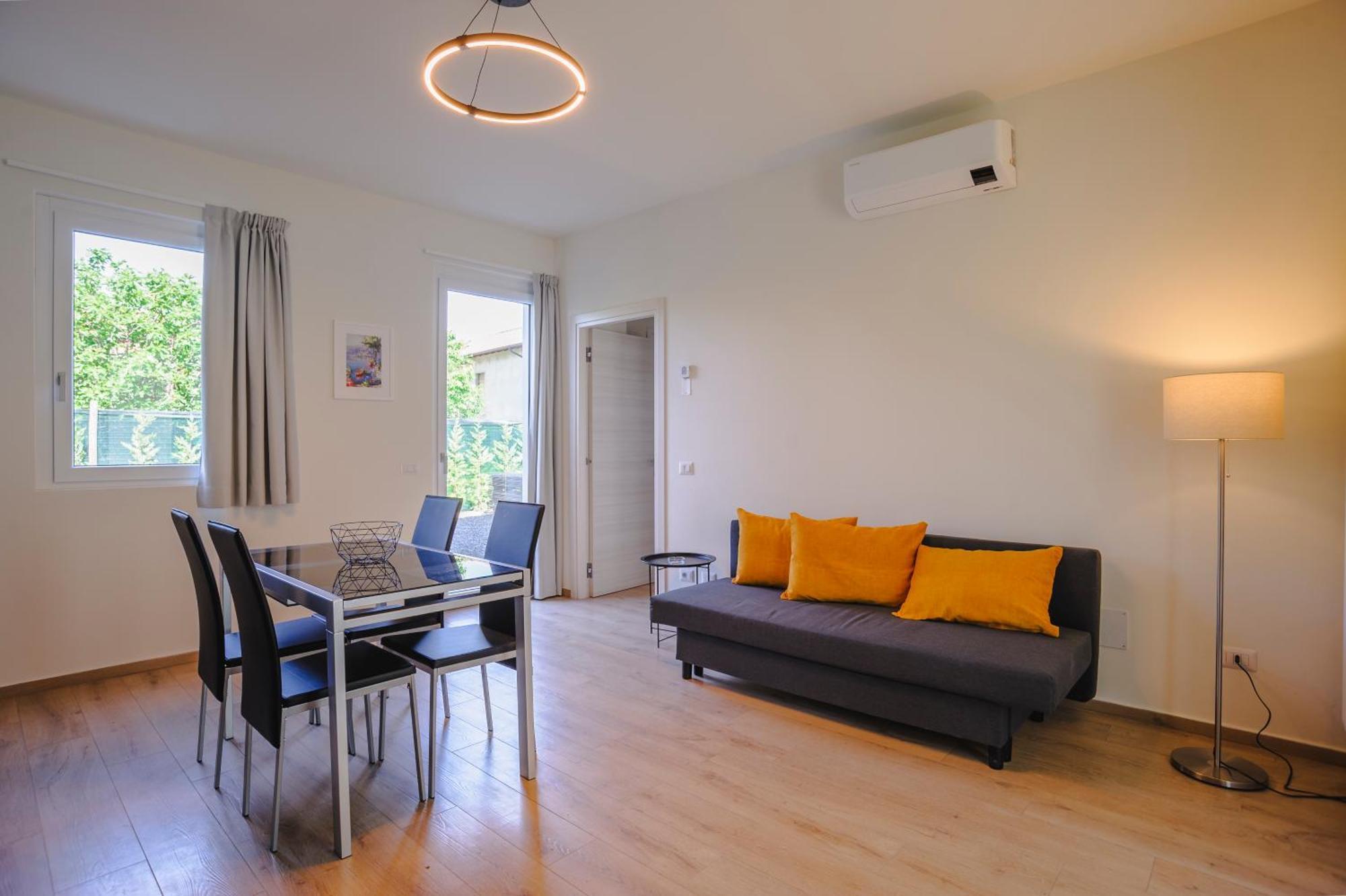 Le Casette Di Orta Apartments Орта-Сан-Джулио Экстерьер фото