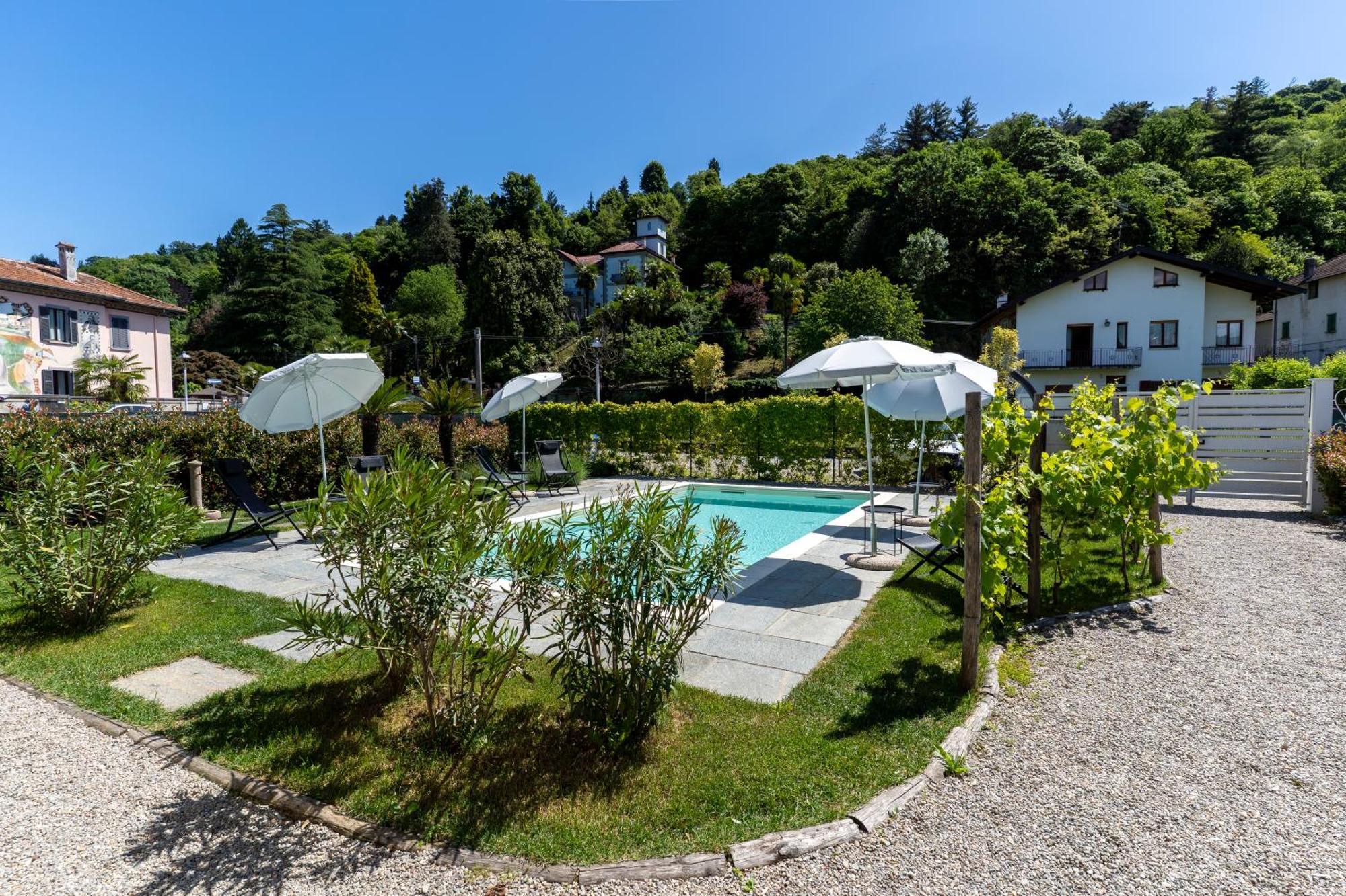Le Casette Di Orta Apartments Орта-Сан-Джулио Экстерьер фото